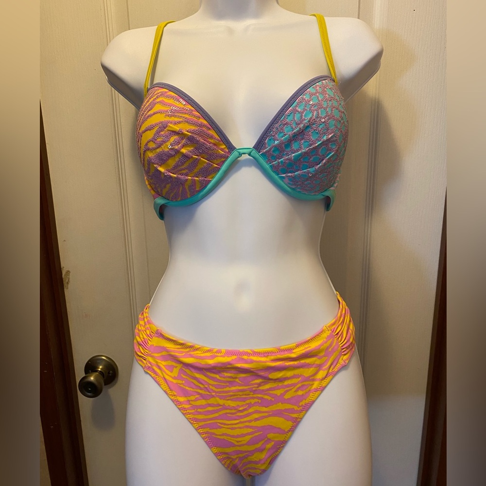 VS Victoria Secret the knockout bikini